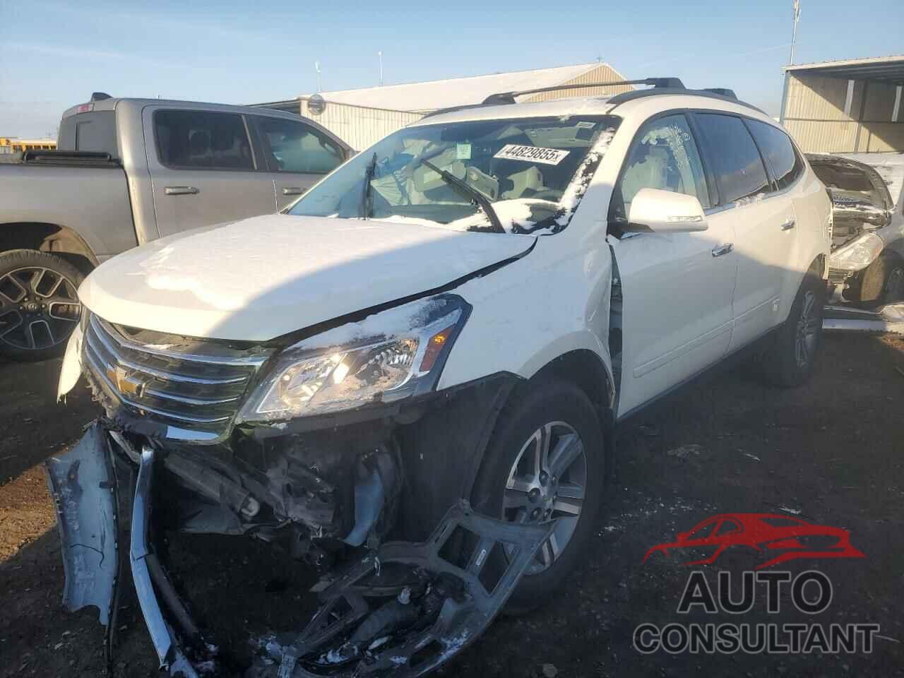 CHEVROLET TRAVERSE 2015 - 1GNKVHKD4FJ224634