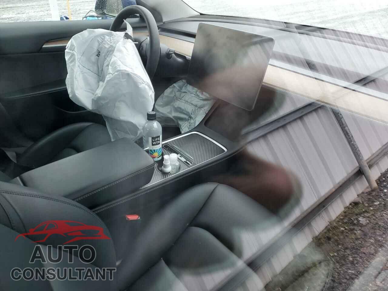 TESLA MODEL 3 2021 - 5YJ3E1EB7MF015374