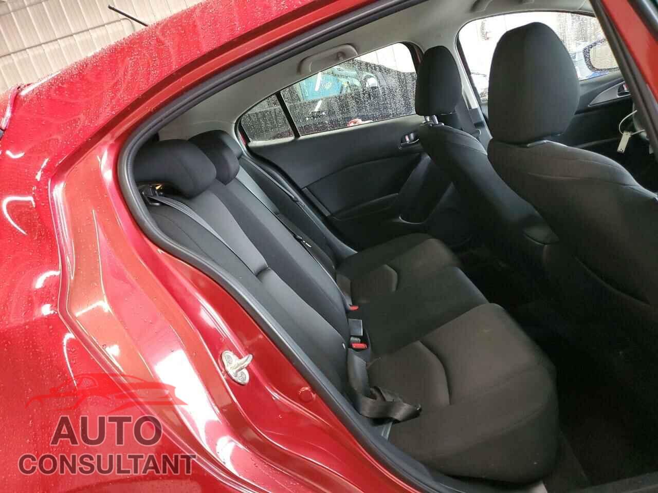 MAZDA 3 2018 - 3MZBN1K79JM231842