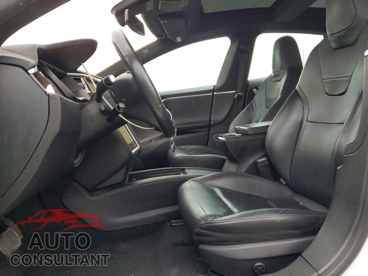 TESLA MODEL S 2016 - 5YJSA1E29GF143885