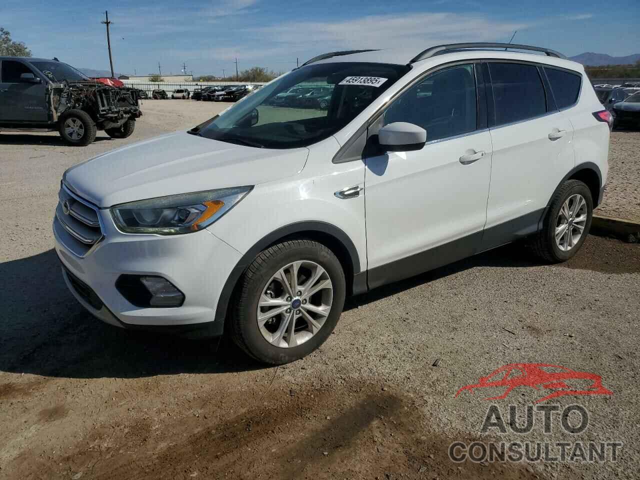 FORD ESCAPE 2017 - 1FMCU0GD9HUB68195