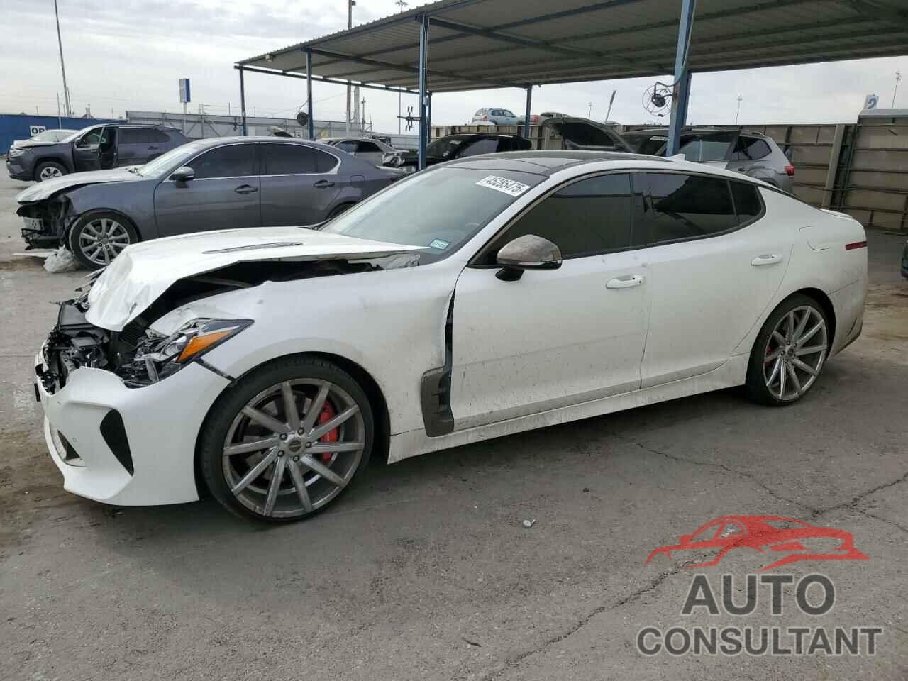 KIA STINGER 2021 - KNAE45LC2M6089986
