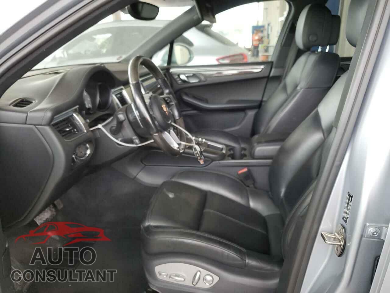 PORSCHE MACAN 2015 - WP1AB2A57FLB64744
