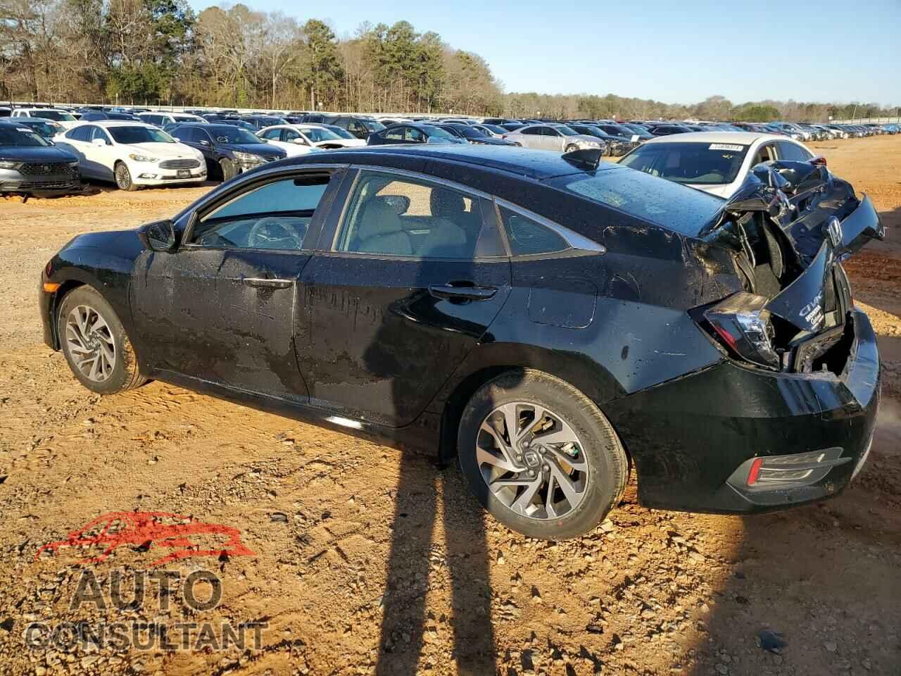 HONDA CIVIC 2017 - 19XFC2F77HE077338