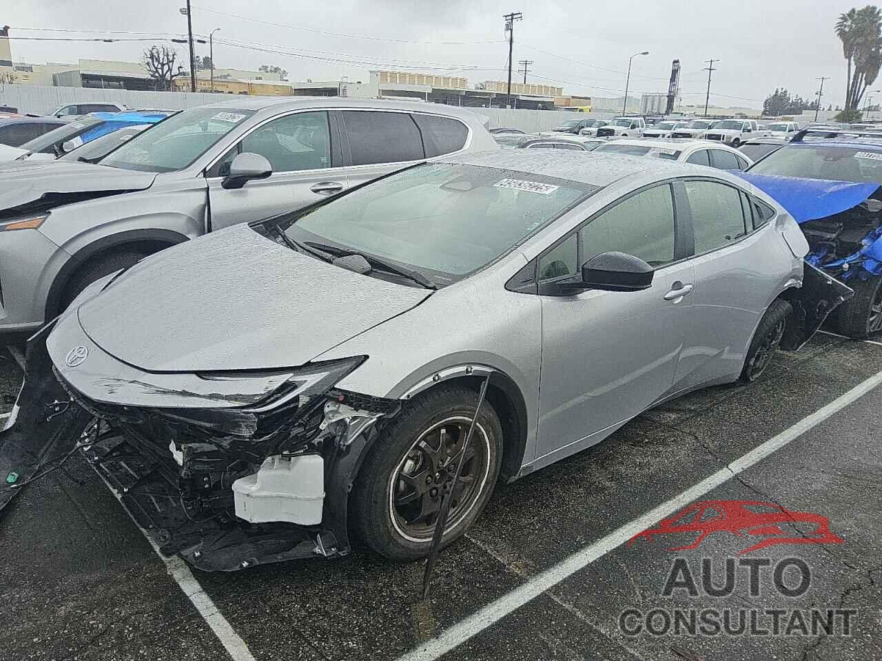 TOYOTA PRIUS 2024 - JTDACAAU4R3019357