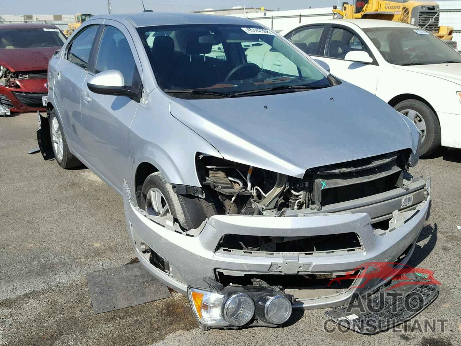 CHEVROLET SONIC 2016 - 1G1JC5SG4G4157805