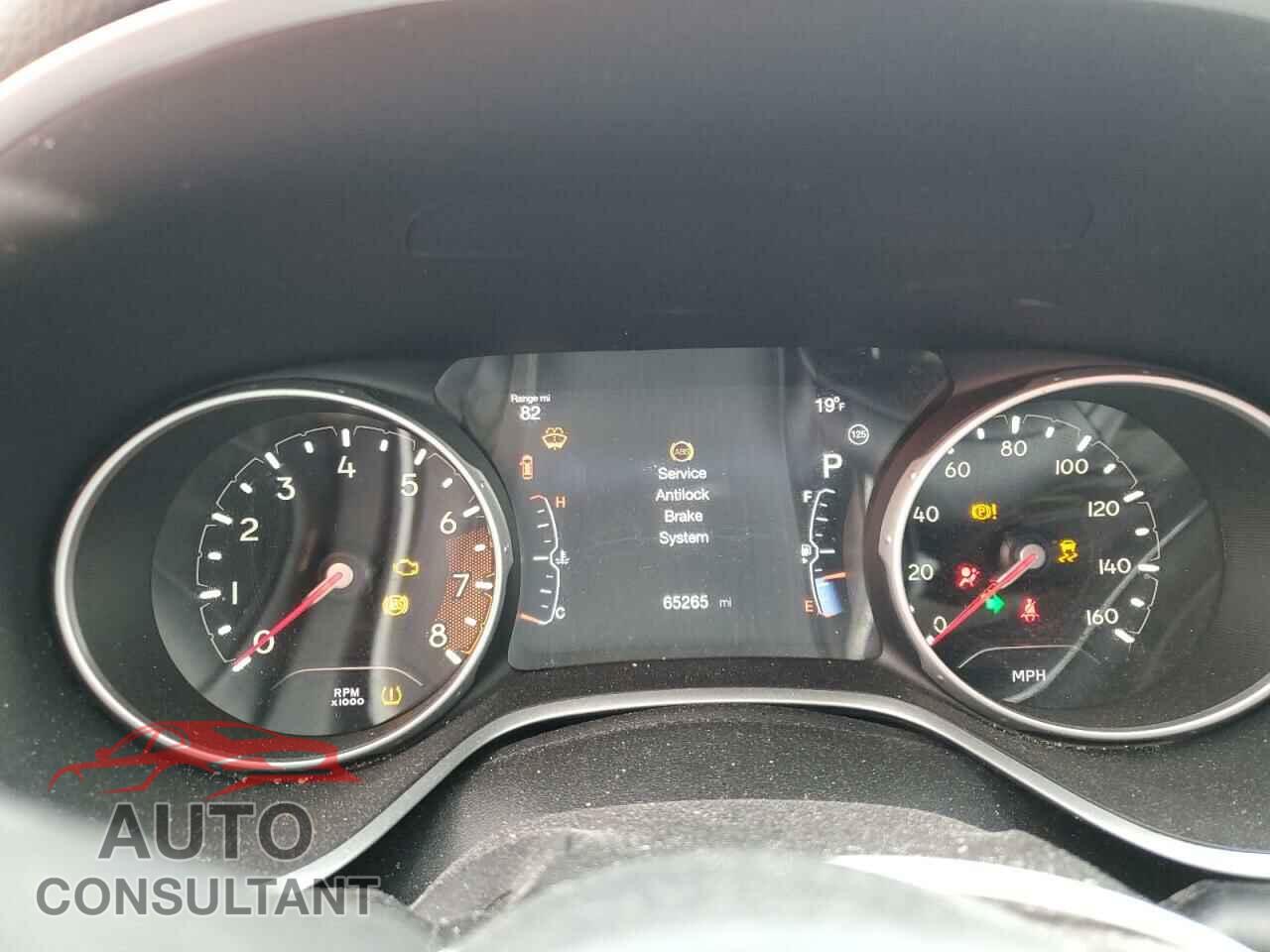 JEEP COMPASS 2018 - 3C4NJDBB3JT435401