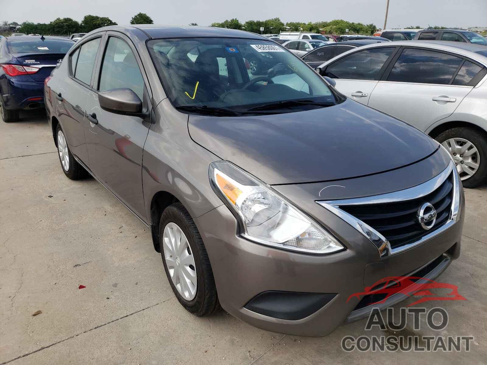 NISSAN VERSA 2017 - 3N1CN7AP3HL825096