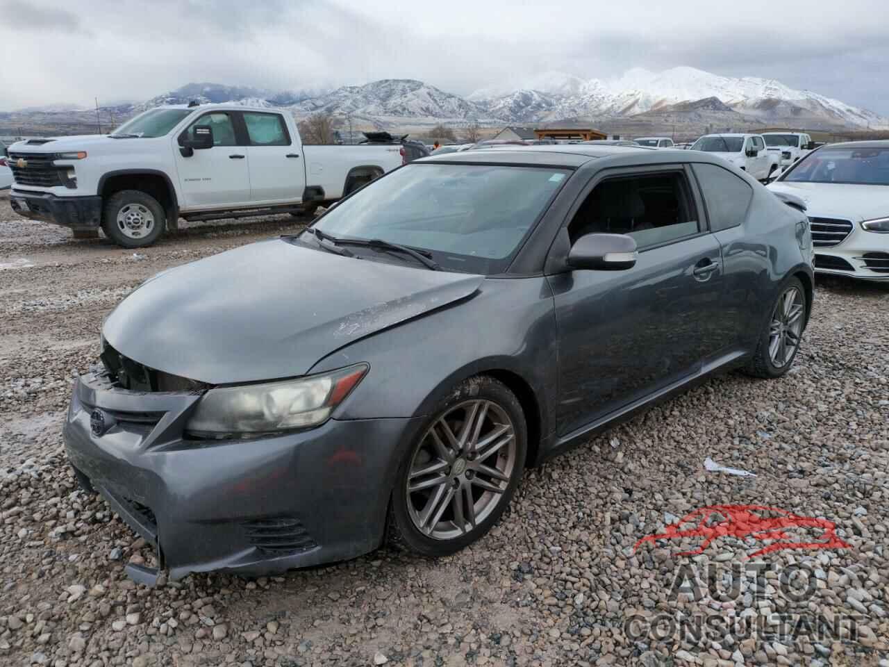 TOYOTA SCION 2013 - JTKJF5C71D3061184