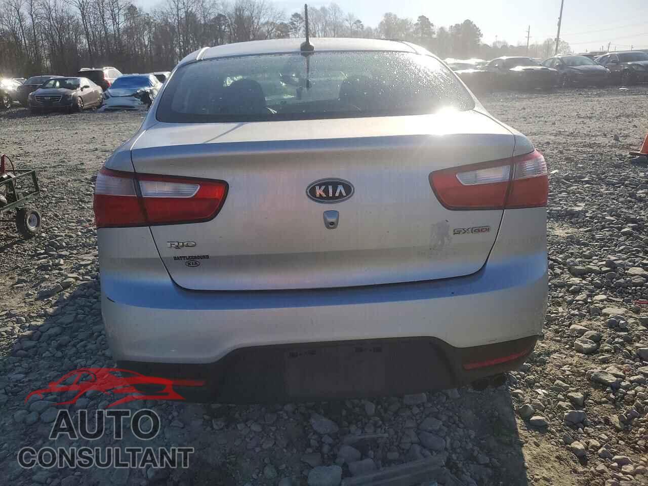 KIA RIO 2012 - KNADN4A3XC6084054
