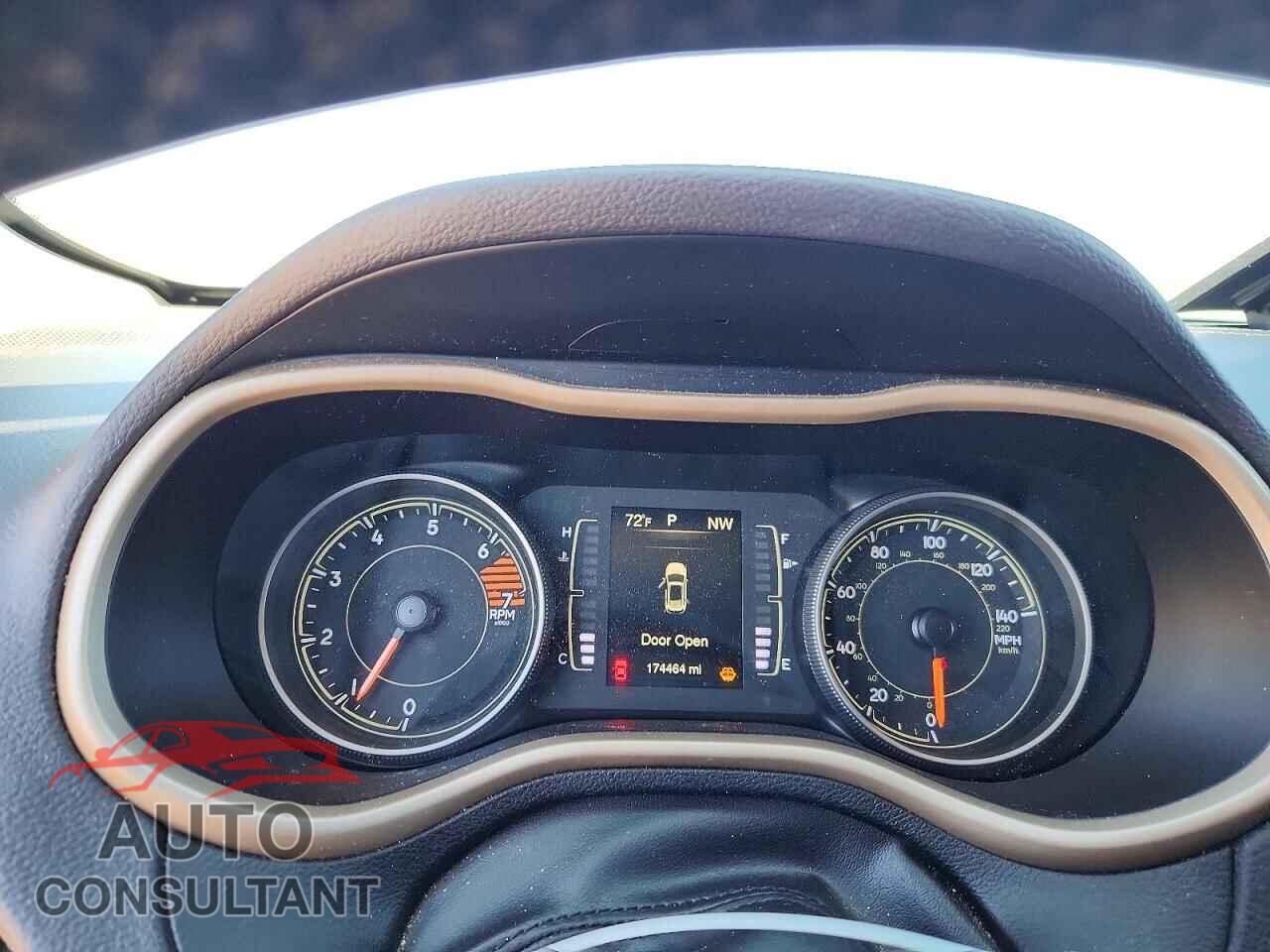 JEEP CHEROKEE 2018 - 1C4PJLCB6JD511393