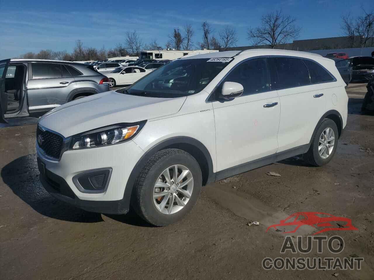 KIA SORENTO 2018 - 5XYPG4A55JG388639