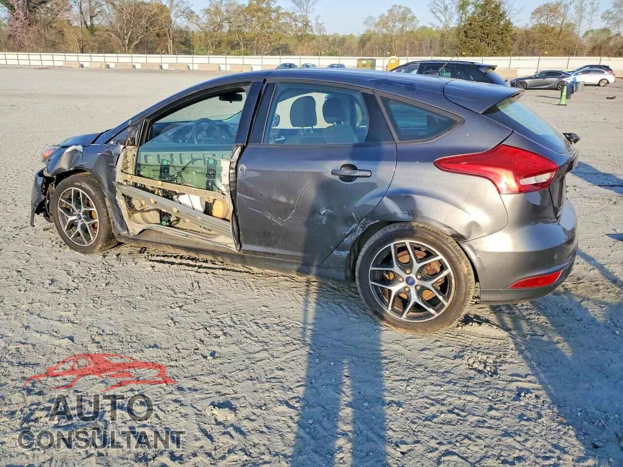 FORD FOCUS 2017 - 1FADP3M20HL301779