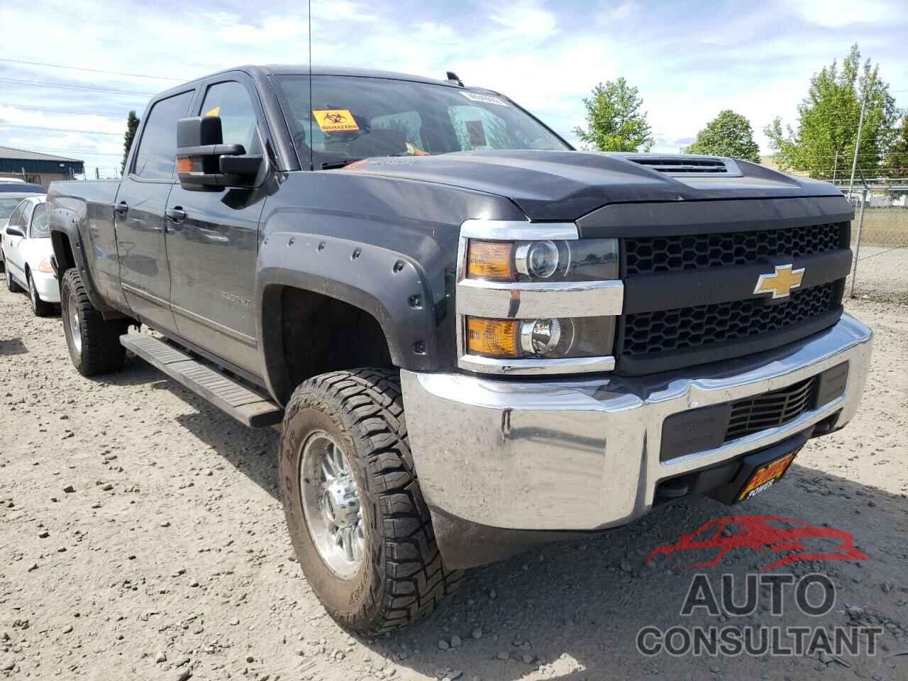 CHEVROLET SILVERADO 2019 - 1GC4KWCY2KF151163