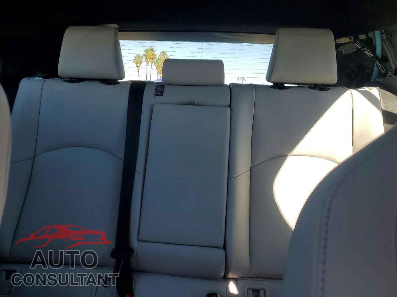 LEXUS UNKNOWN 2019 - JTHY3JBHXK2012505