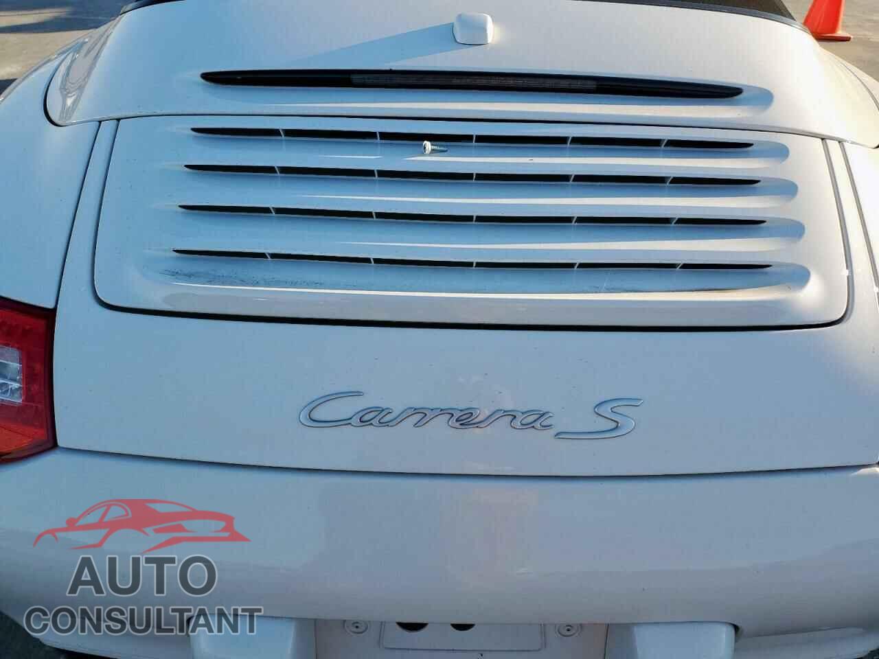 PORSCHE 911 2011 - WP0CB2A91BS754113