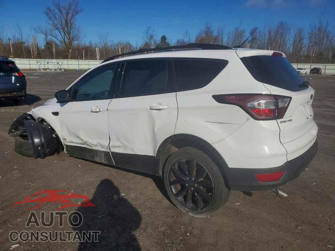 FORD ESCAPE 2017 - 1FMCU9G99HUD70941