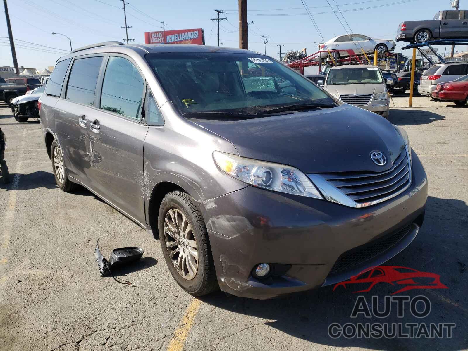 TOYOTA SIENNA 2017 - 5TDYZ3DC3HS881137