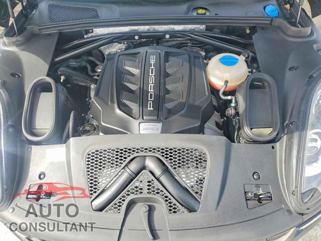 PORSCHE MACAN 2015 - WP1AB2A59FLB61831