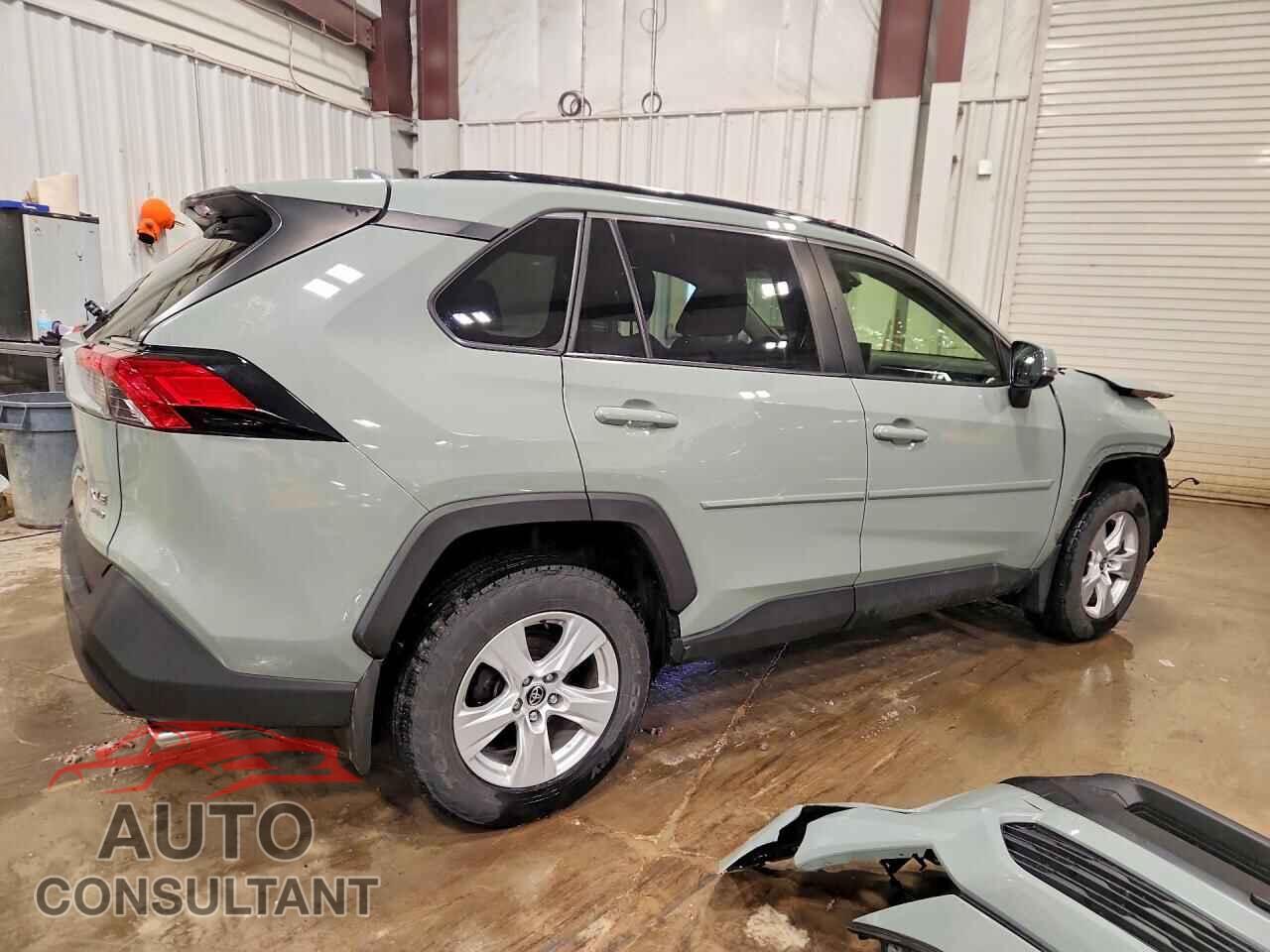 TOYOTA RAV4 2020 - JTMP1RFV3LD055428