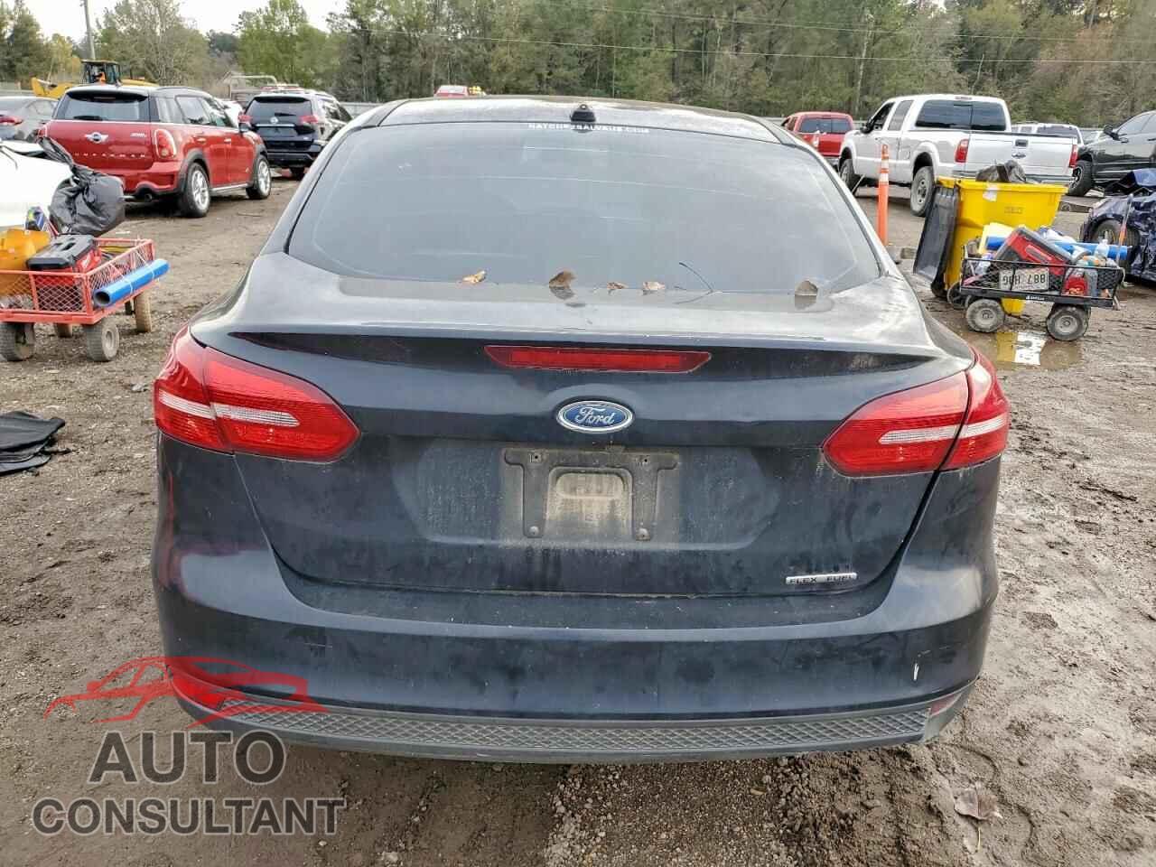 FORD FOCUS 2016 - 1FADP3E25GL313696