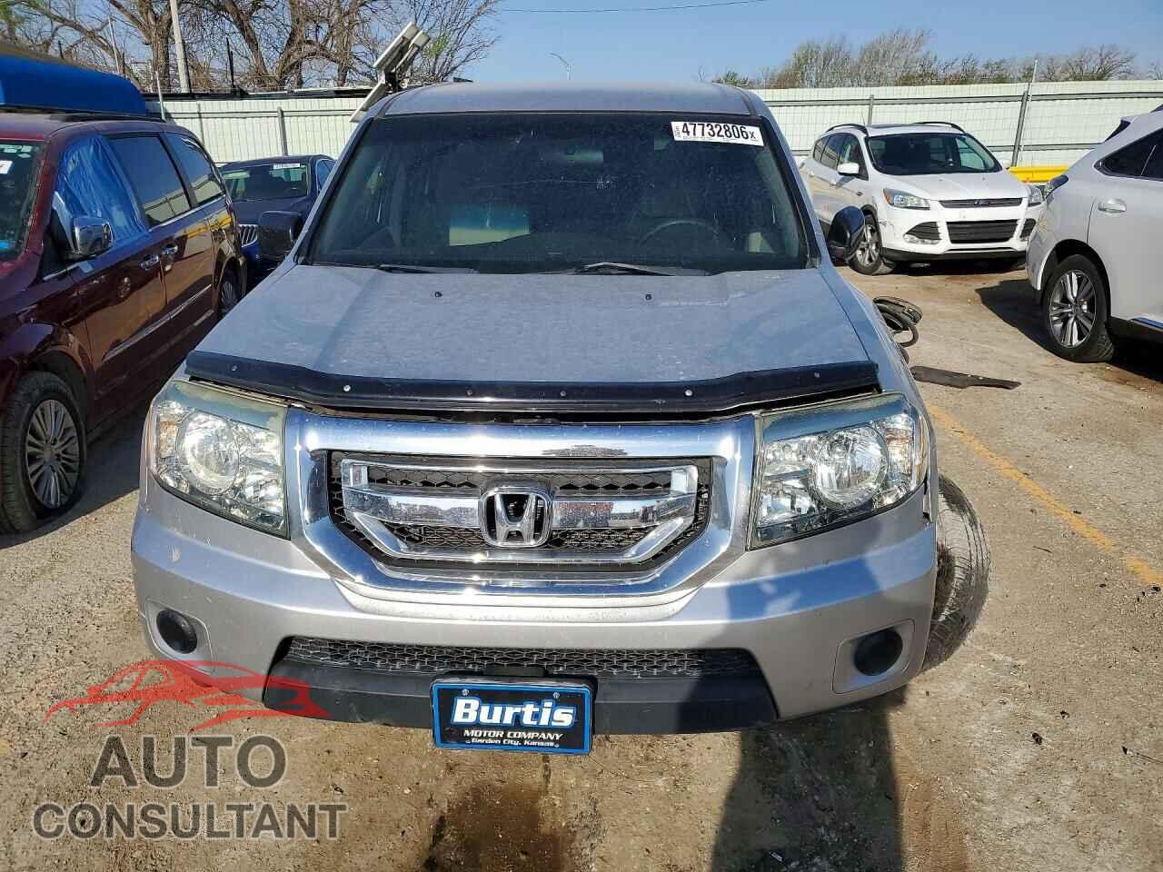 HONDA PILOT 2011 - 5FNYF3H21BB044389