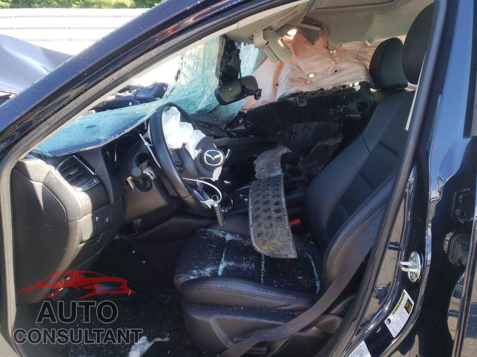 MAZDA 6 2017 - JM1GL1V56H1118351