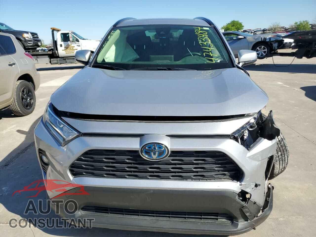 TOYOTA RAV4 2021 - JTMR6RFV3MD010470