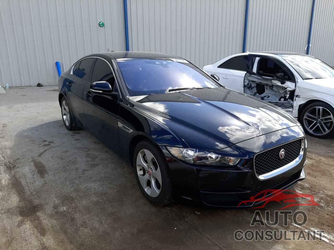 JAGUAR XE 2017 - SAJAR4BG3HA964501