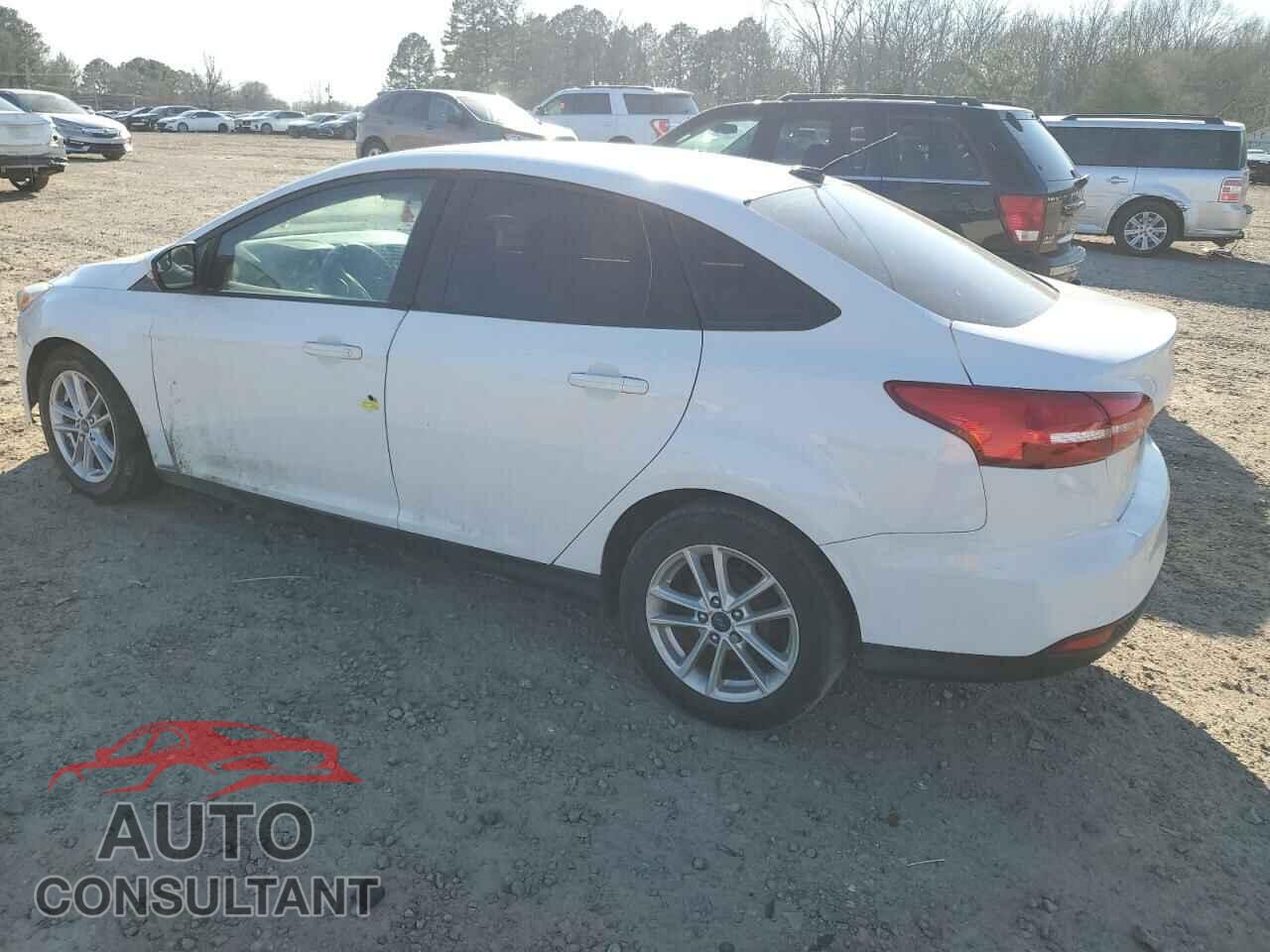 FORD FOCUS 2017 - 1FADP3F26HL241701