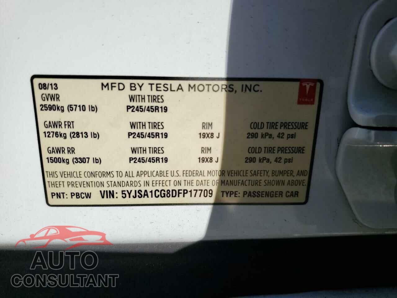 TESLA MODEL S 2013 - 5YJSA1CG8DFP17709