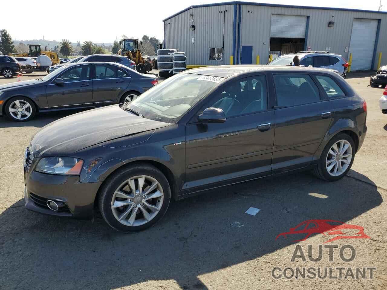 AUDI A3 2012 - WAUBEAFM2CA054003