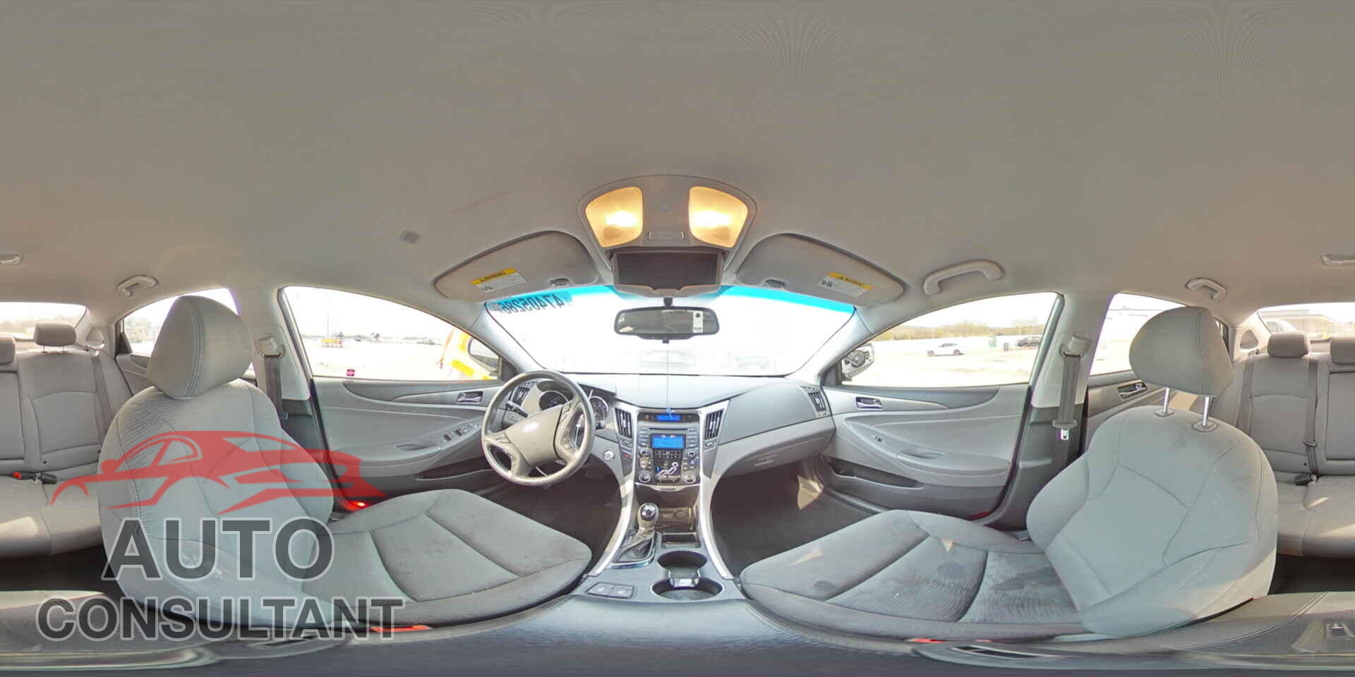HYUNDAI SONATA 2013 - KMHEC4A40DA097346