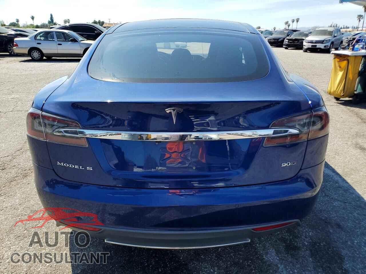 TESLA MODEL S 2015 - 5YJSA1V23FF097453
