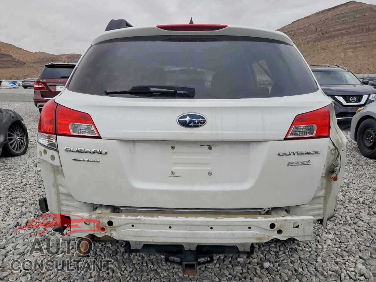 SUBARU OUTBACK 2014 - 4S4BRBCC2E3238580