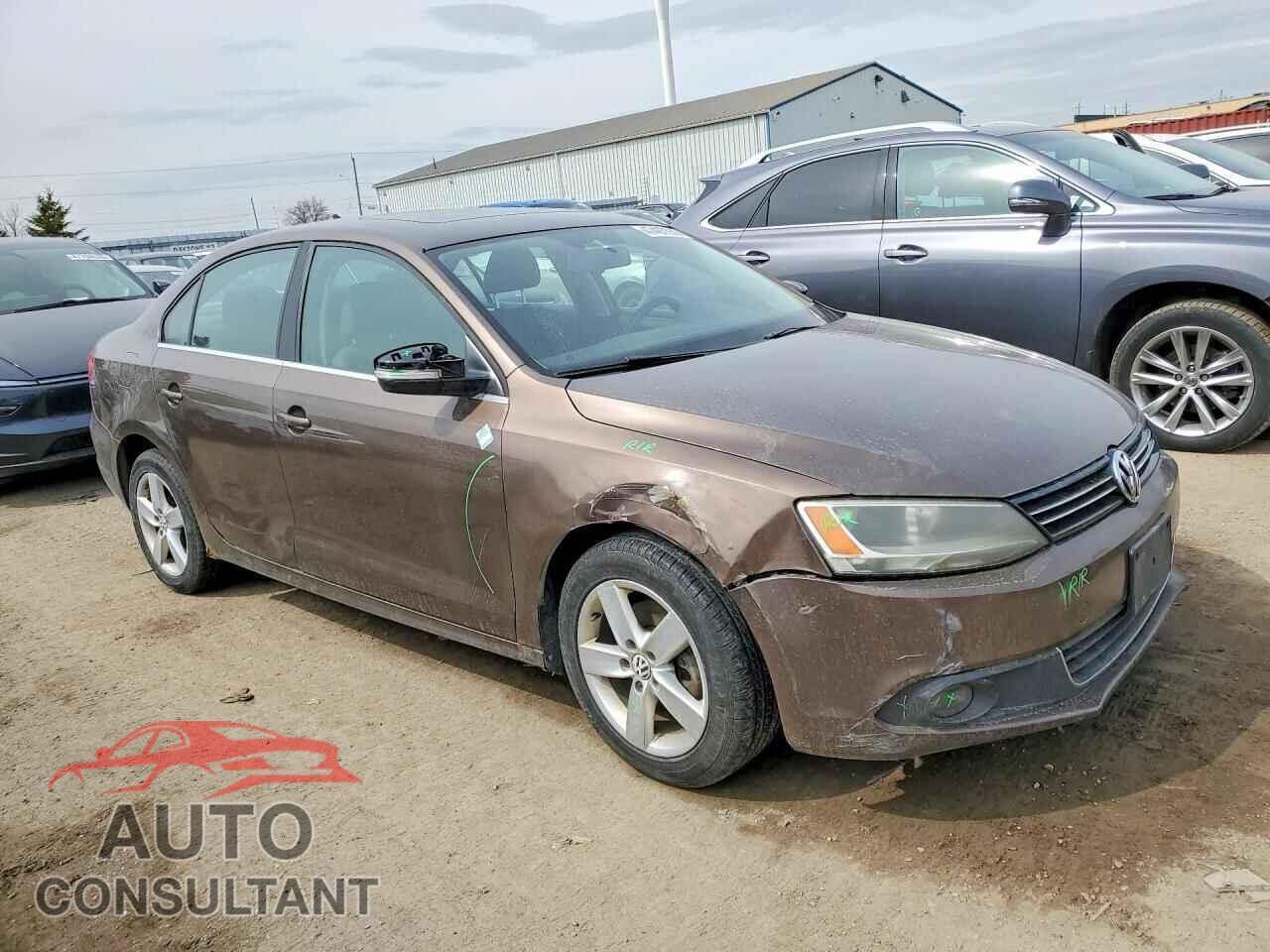 VOLKSWAGEN JETTA 2011 - 3VWLX7AJ5BM045960