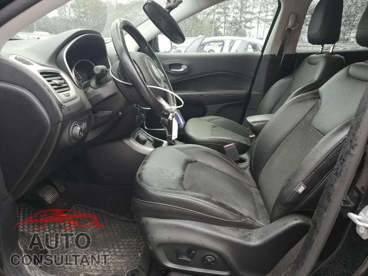 JEEP COMPASS 2020 - 3C4NJDBB2LT137540