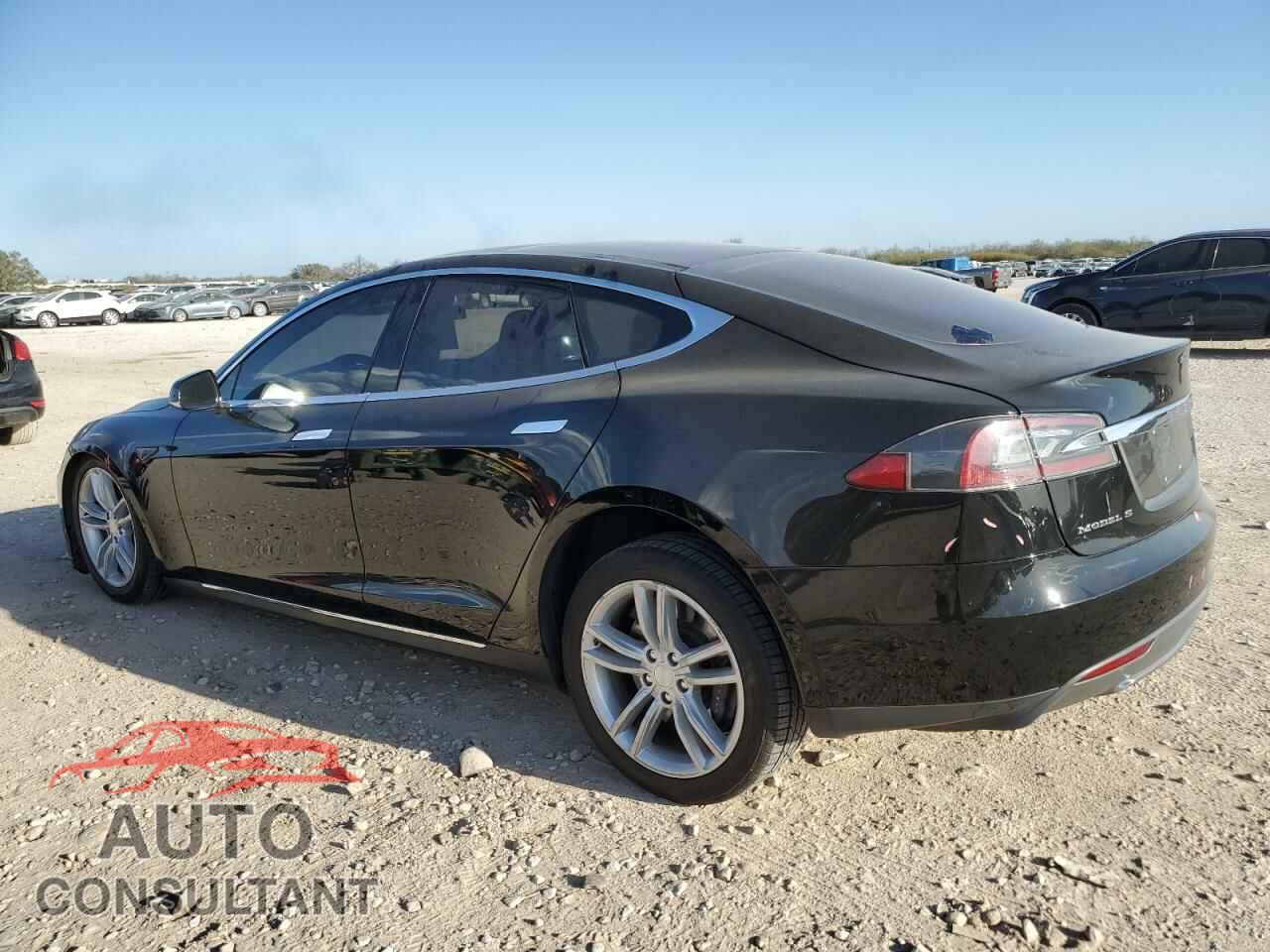 TESLA MODEL S 2013 - 5YJSA1CG2DFP05023