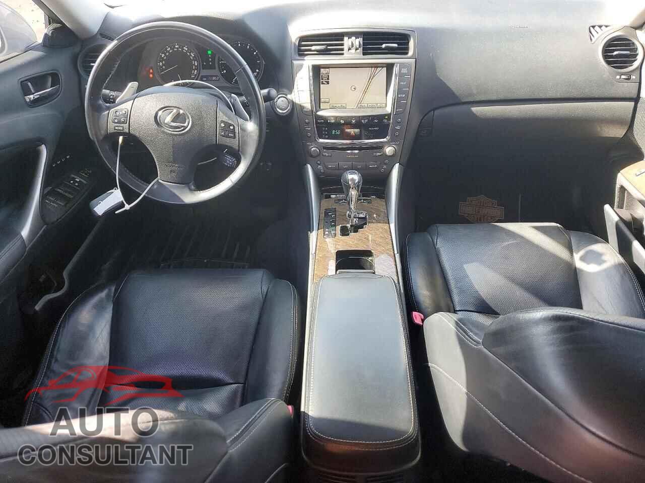LEXUS IS 2010 - JTHCF5C20A5041561