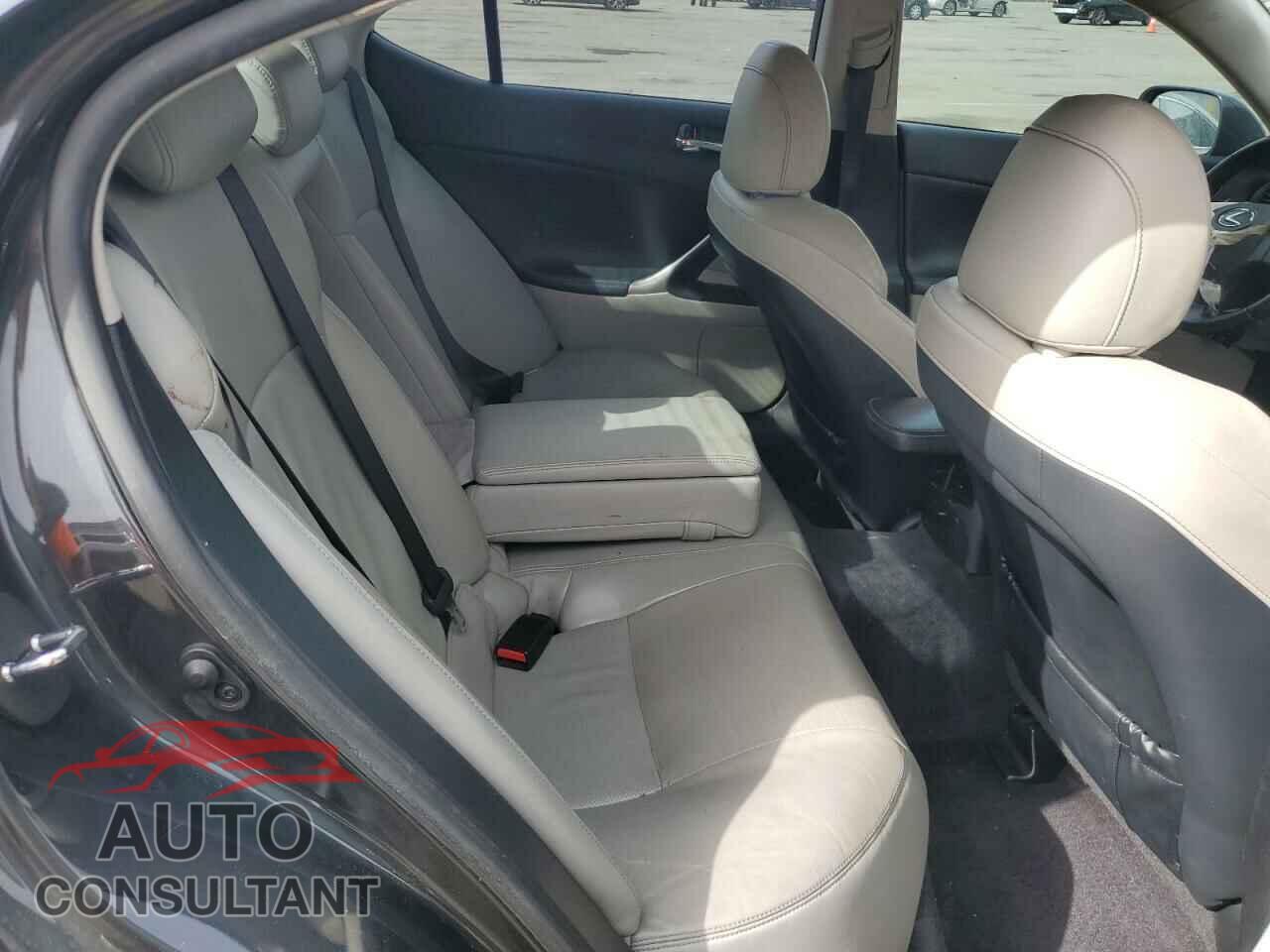 LEXUS IS 2010 - JTHBF5C22A5115719