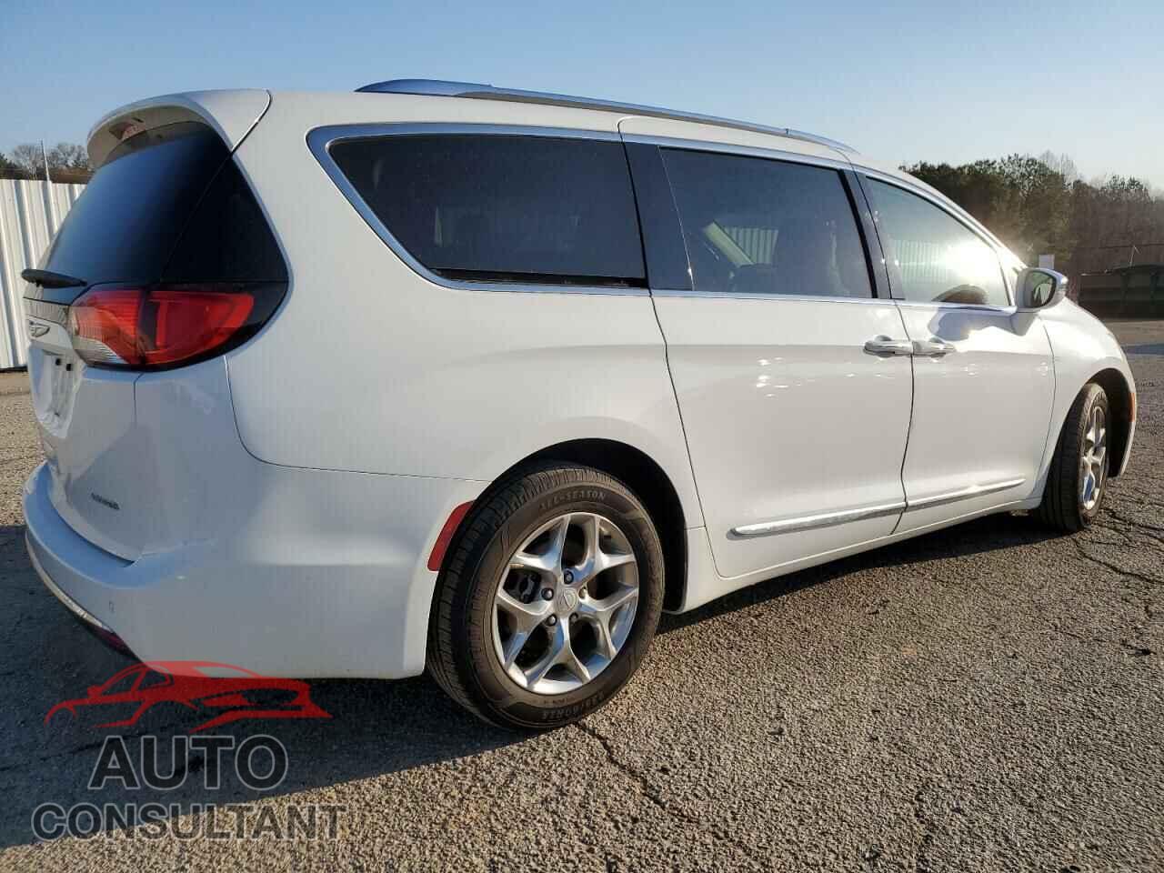 CHRYSLER PACIFICA 2018 - 2C4RC1GG3JR233143