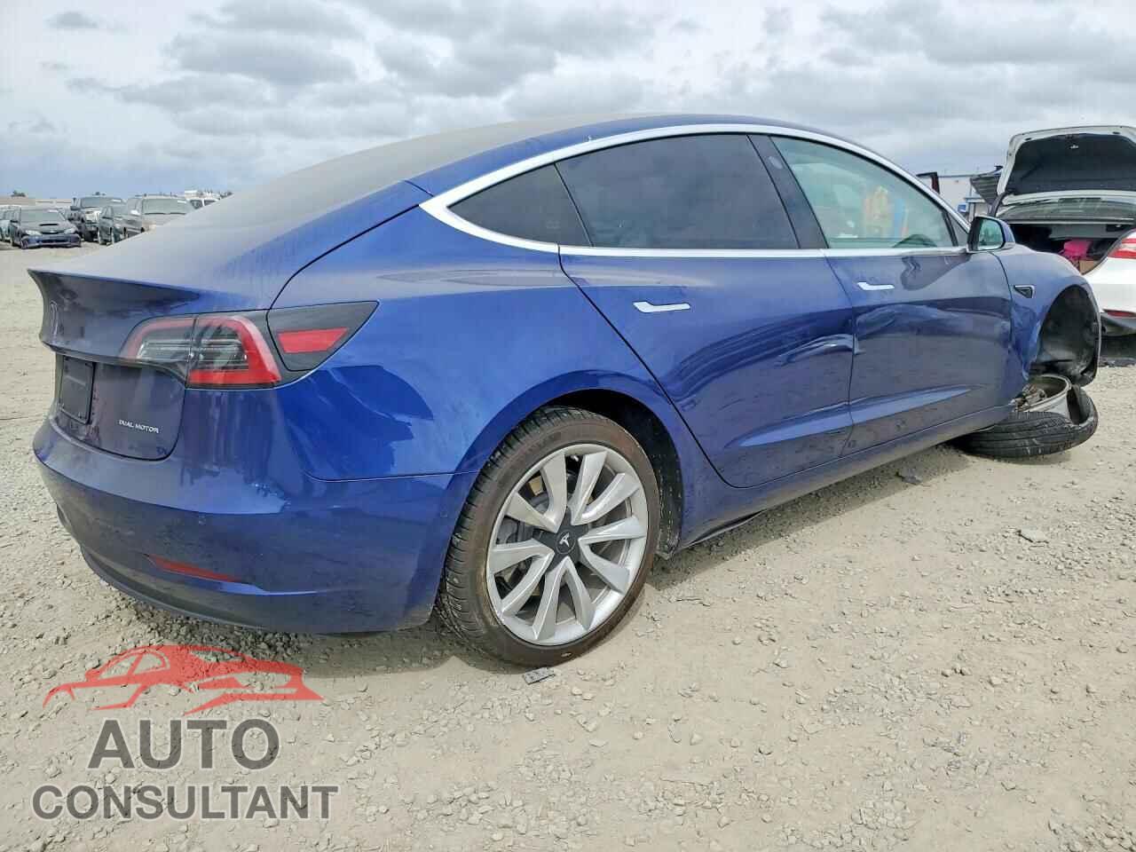 TESLA MODEL 3 2019 - 5YJ3E1EB9KF197589