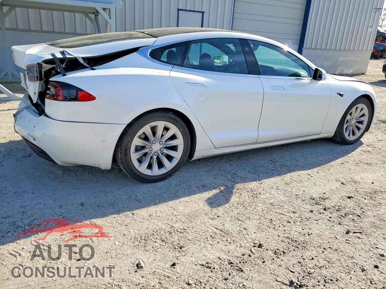 TESLA MODEL S 2019 - 5YJSA1E27KF302959