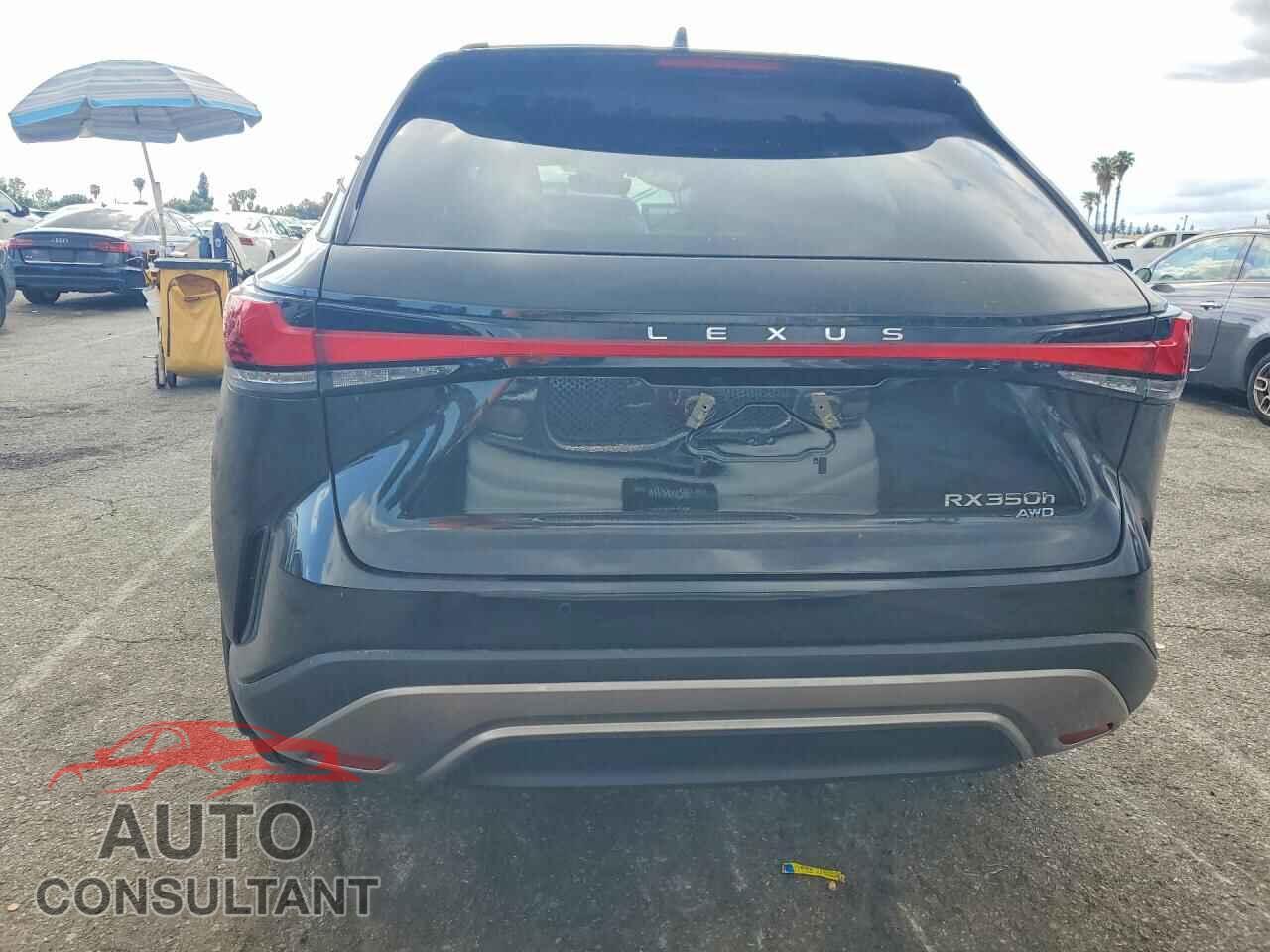 LEXUS UNKNOWN 2024 - 2T2BBMCA4RC027893