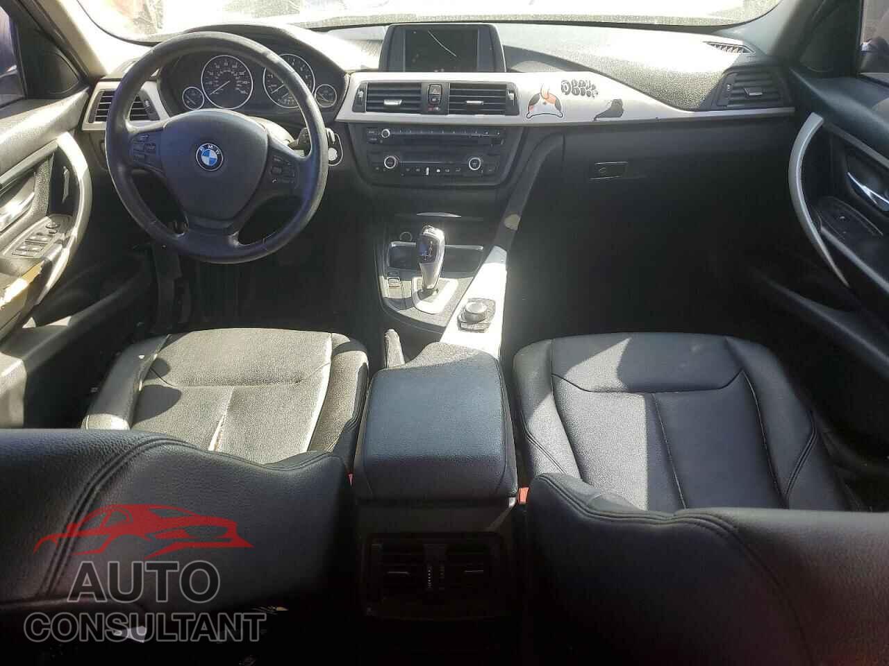 BMW 3 SERIES 2015 - WBA3B1C52FK135821