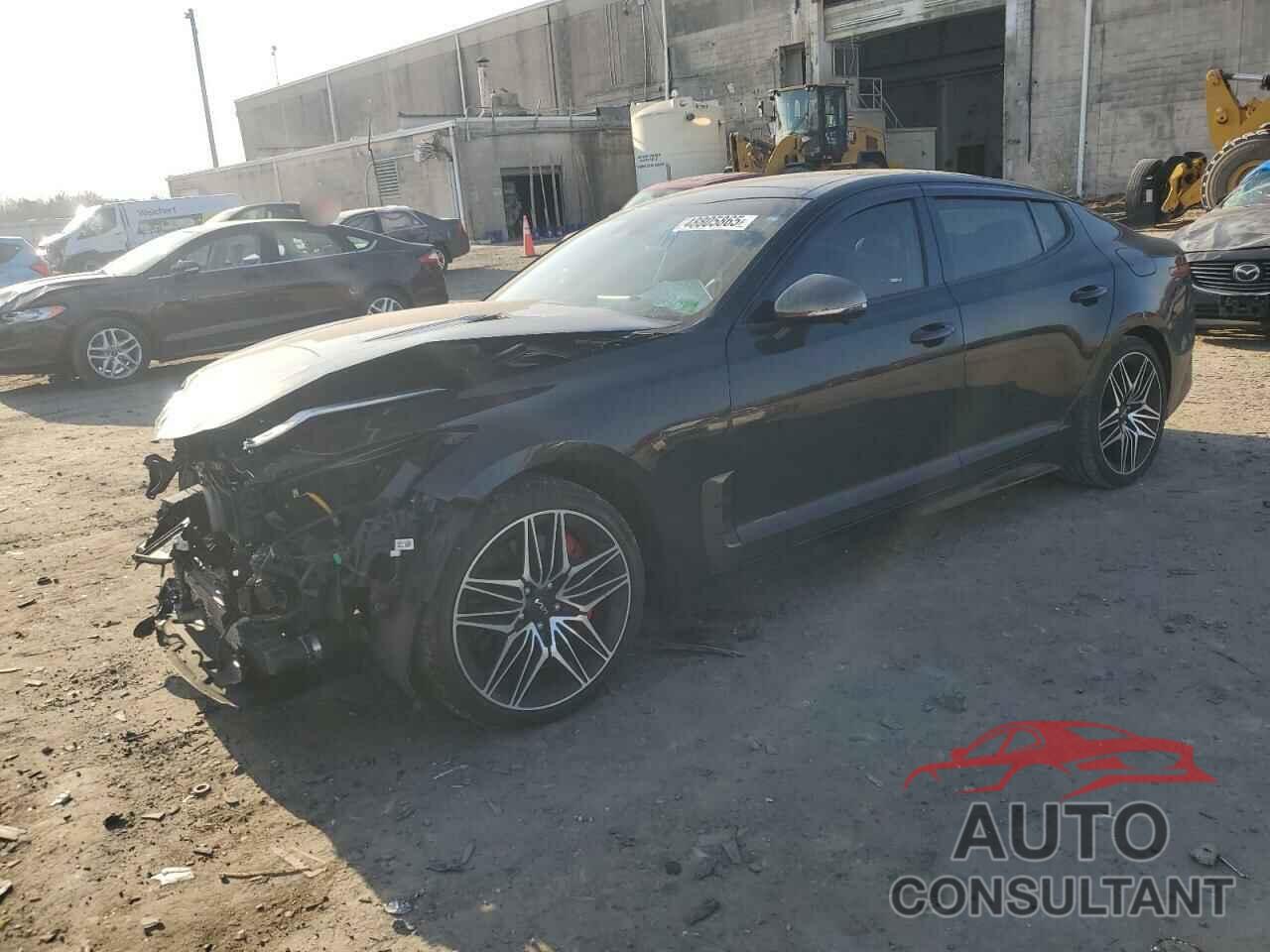 KIA STINGER 2023 - KNAE55LC0P6128284