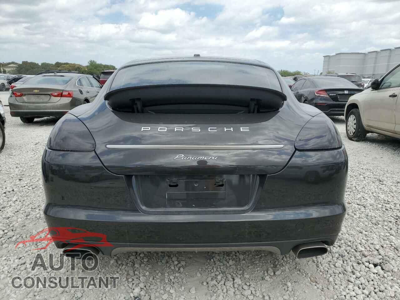 PORSCHE PANAMERA 2013 - WP0AA2A75DL016661