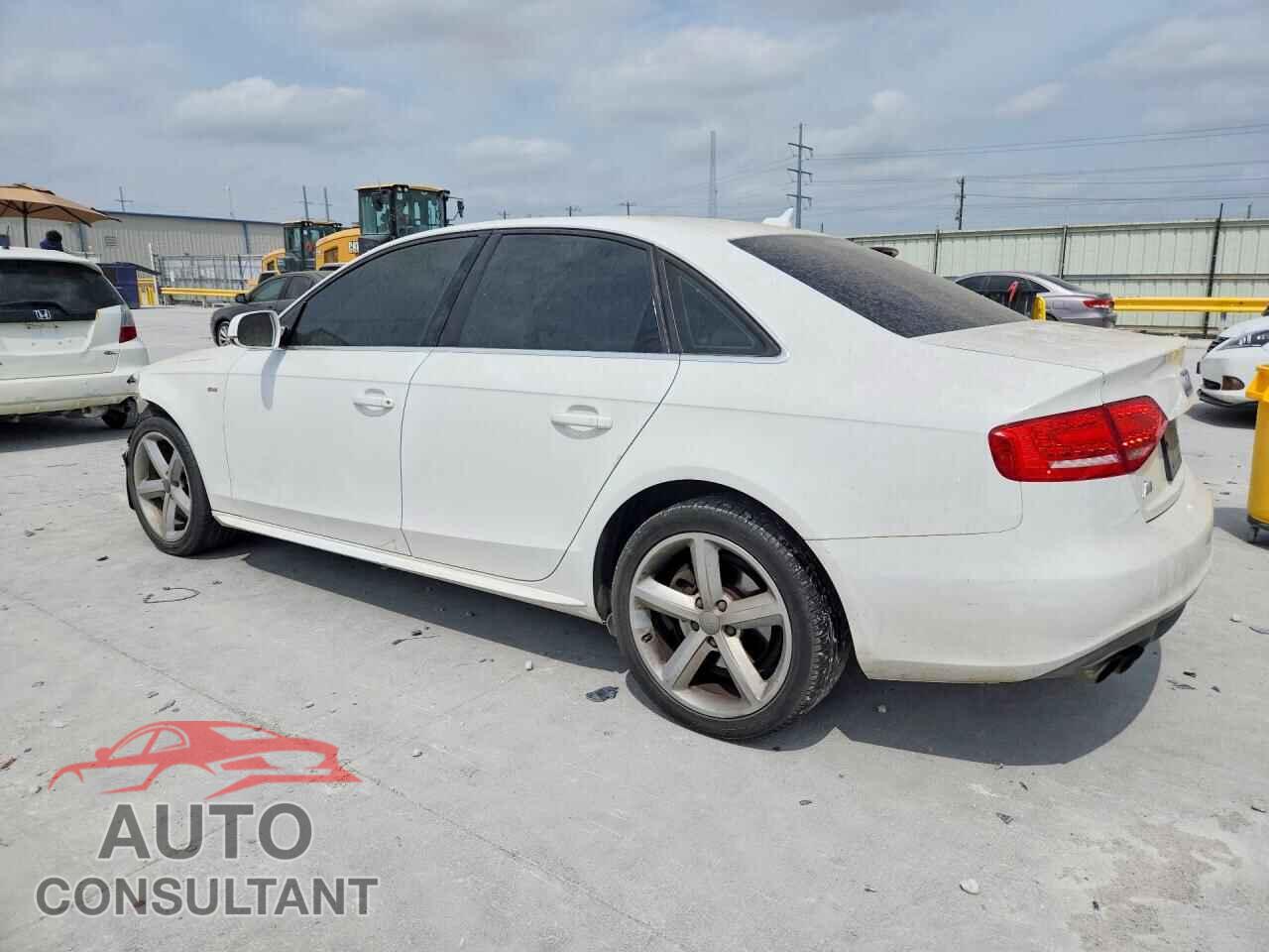 AUDI A4 2012 - WAUFFAFL9CN005525