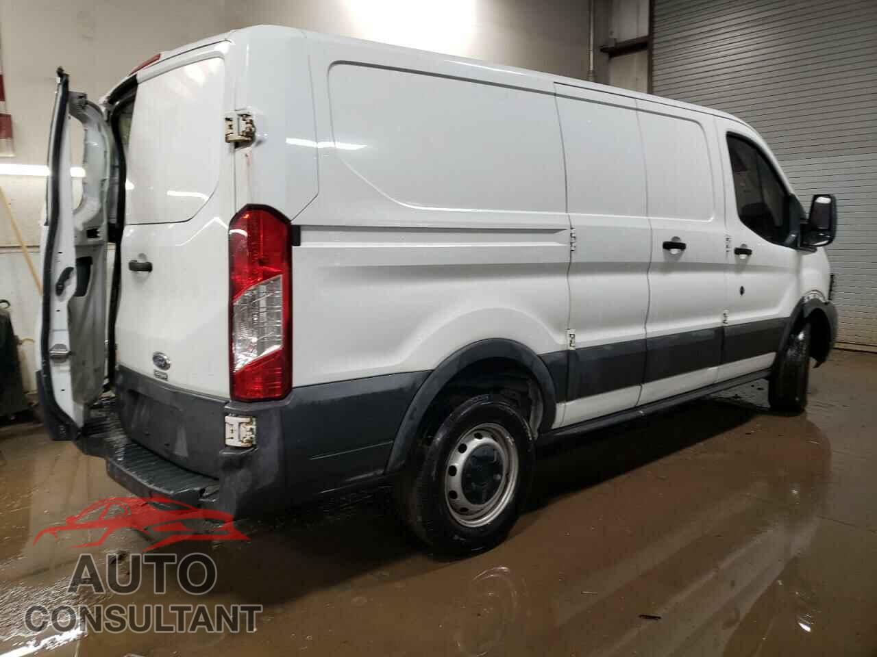 FORD TRANSIT 2017 - 1FTYR1ZM5HKB15049