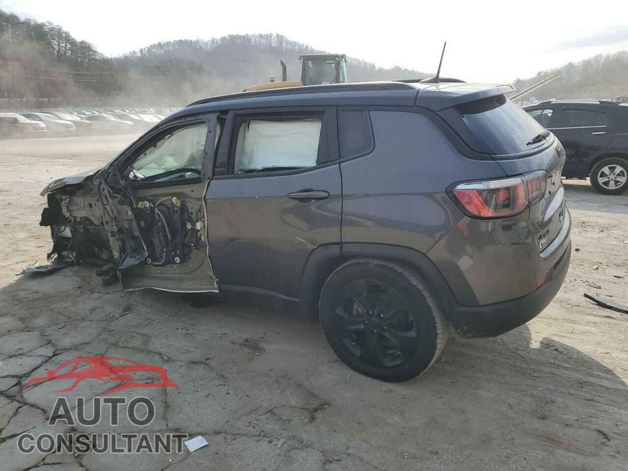 JEEP COMPASS 2018 - 3C4NJDBB8JT433658